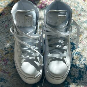 Platform puma sneakers